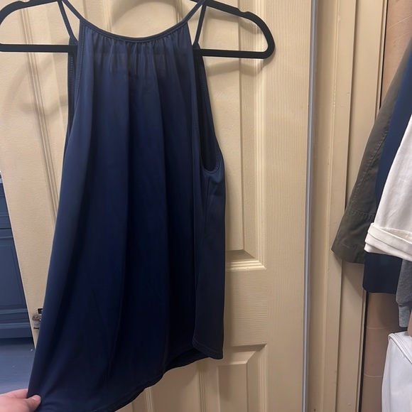 Blue tank top - Picture 3 of 4